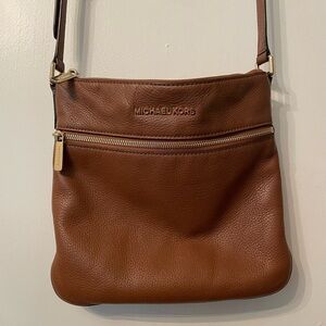 Micheal Kors Crossbody Purse
